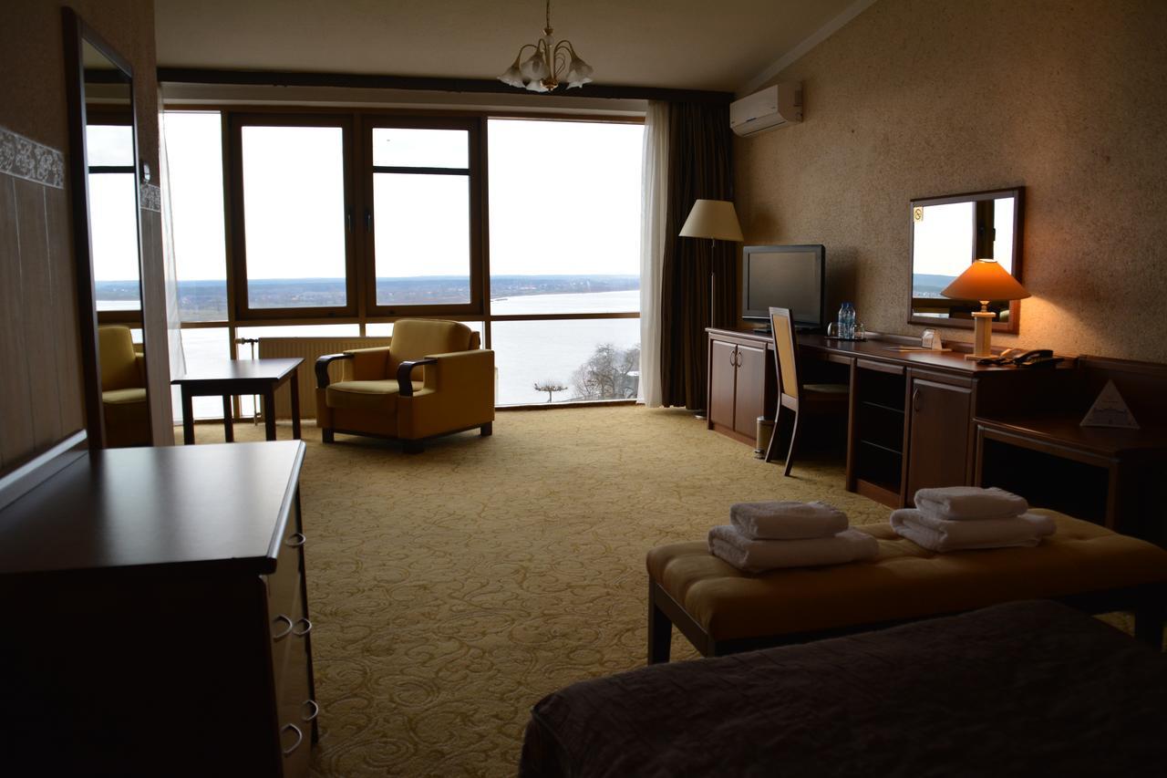 Hotel Starzynski Płock Esterno foto