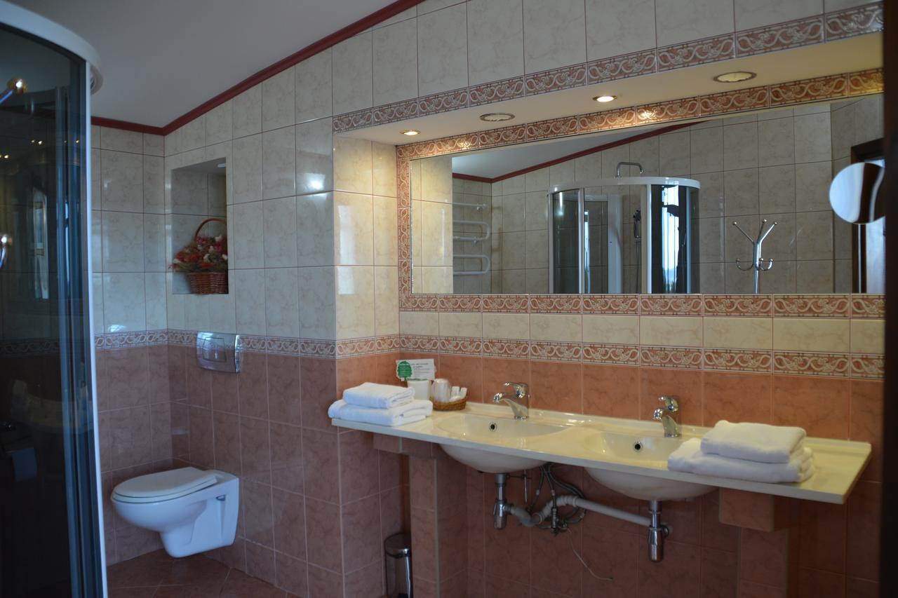 Hotel Starzynski Płock Esterno foto